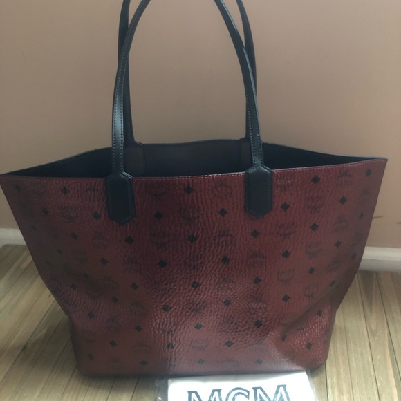 NWT MCM Medium Visetos Leather Shopper- Authentic - Picture 7 of 8